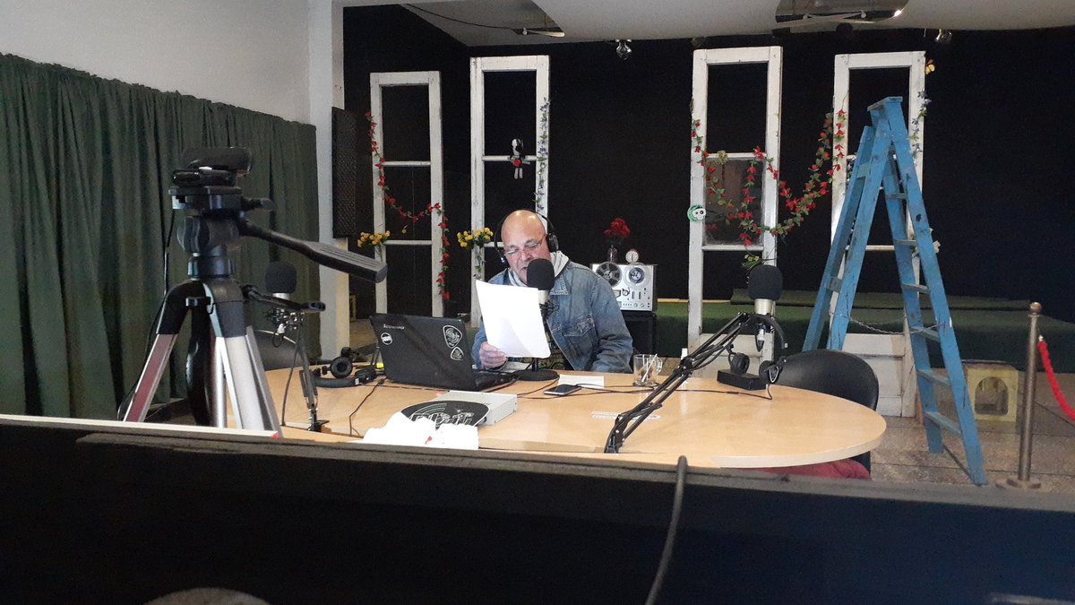 RD1radio's tweet photo. Haciendote Compañia por 98.5 RD1 Mhz https://t.co/heHaPLXJLu https://t.co/faYFeZjkmN