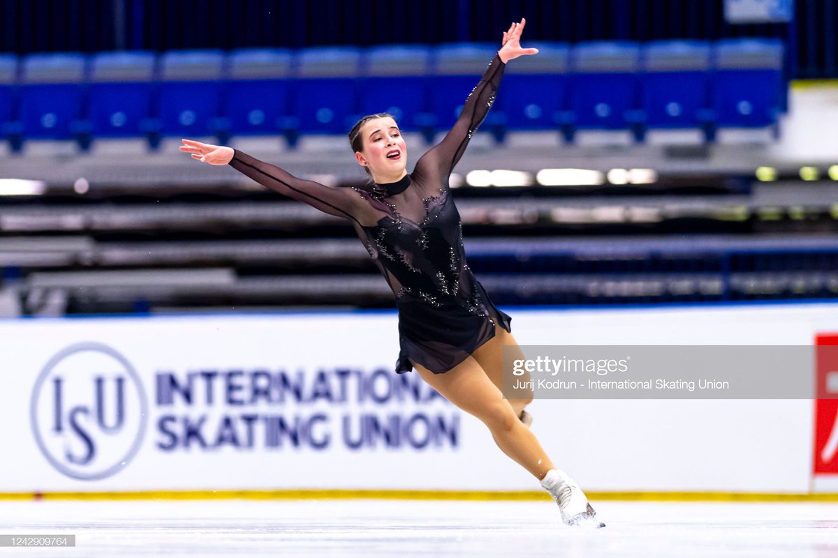 eunju975's tweet photo. #JGPFigure   2th 
08/30~09/03 #CZE 🇨🇿  #Ostrava 
JGP Ostrava 2022 
  09/03
#Eomen FS https://t.co/Vfk6u85qdj