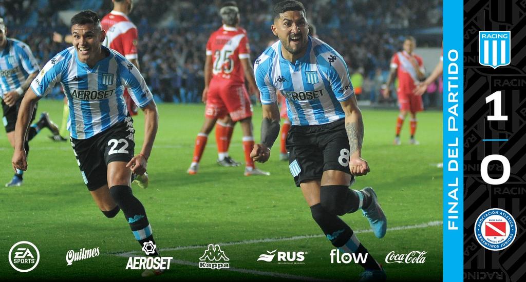 RacingClub's tweet photo. ⚽ ¡GANÓ LA ACADEMIA! 👏

Gracias a un cabezazo de Galván casi sobre el cierre del juego, el equipo pudo justificar la diferencia a su favor y sumó de a tres en casa.

¡Vamos #Racing! 💪🎓

#RacingVsAAAJ #TorneoLPF #VamosRacing #TodosJuntos https://t.co/yJn8sfQkeu