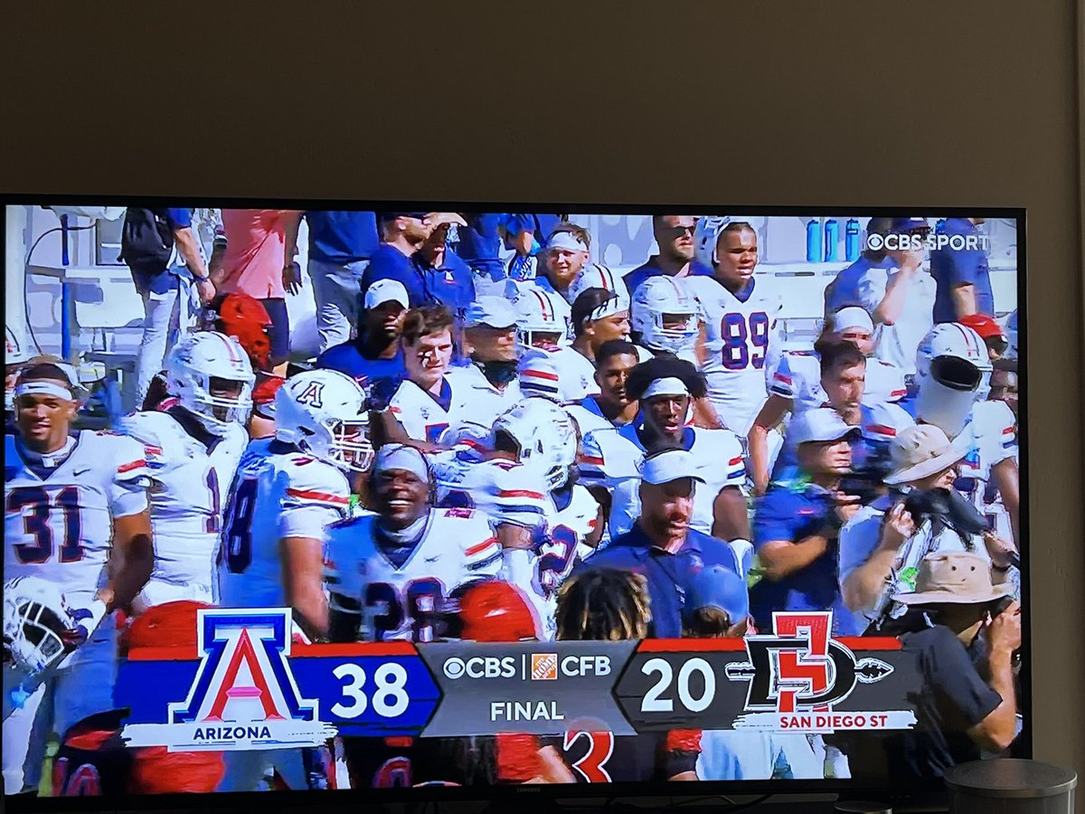 alohawildcat's tweet photo. The smiles on @ArizonaFBall faces say it ALL!!! It’s been a long time coming & great to see fun back in AZ football!! Ready for next weekend in #ArizonaStadium to kick things off at home #BearDown #RiseWithUs #WildcatNation bc #ItsPersonal https://t.co/x2lb9EhBXa