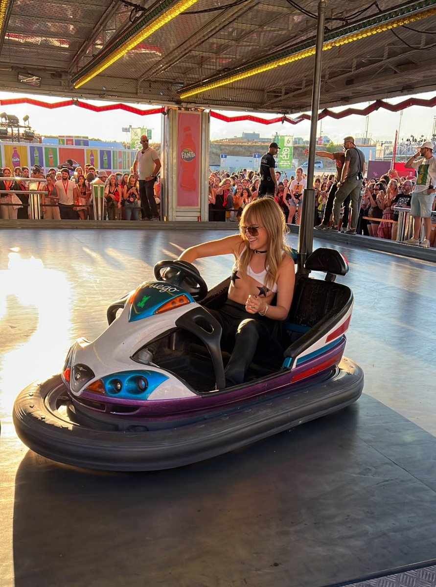 MaNazaskin's tweet image. Måneskin having fun at the CCME 🇪🇸