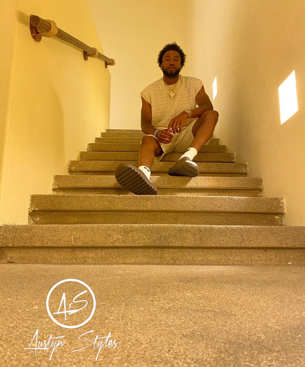 AustynStyles's tweet image. My kingdom coming, you cant visit!