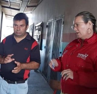 charlychaves's tweet photo. Recorrí varios centros de votación en el estado Táchira, donde nuestra militancia del @PartidoPSUV se abocó para elegir a sus estructuras de UBCH, siguiendo así lineamientos del Presidente @NicolasMaduro y nuestro Vicepresidente Territorial y Líder Político @FreddyBernal https://t.co/e2fgEpTzRk