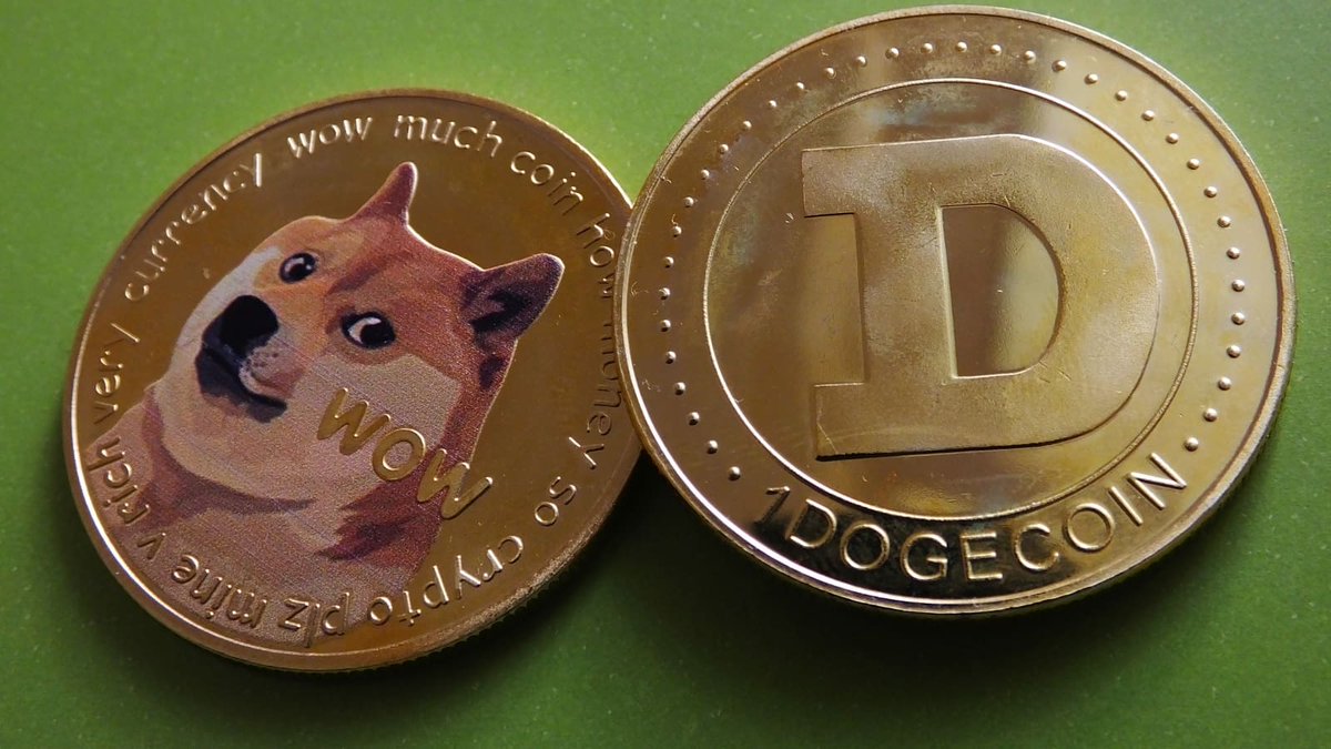 CryptoSharX's tweet image. Dogecoin: A complete guide for Beginners #Cryptocurrencyhttps://cryptocurrencysimple.com/dogecoin/?feed_id=24993&amp;amp;_unique_id=6313df7aeba73