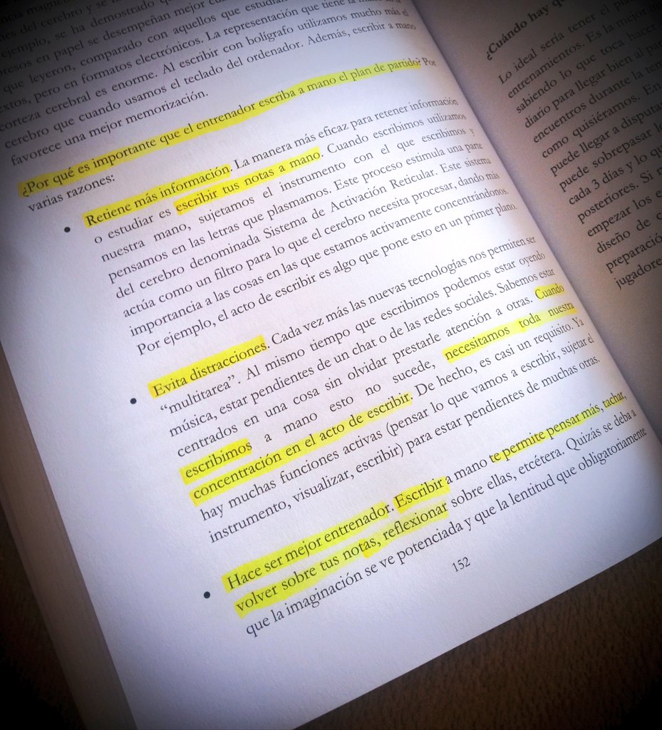 BILBITALANO's tweet photo. 📝Por qué ESCRIBIR A MANO el plan de partido?

✅RETIENES +INFORMACIÓN  escribiendo a mano

✅EVITAS DISTRACCIONES ya que necesitas concentrarte para escribir

✅TE HACE MEJOR: escribiendo piensas +,tachas, reflexionas... https://t.co/iIzrBHt4KN
