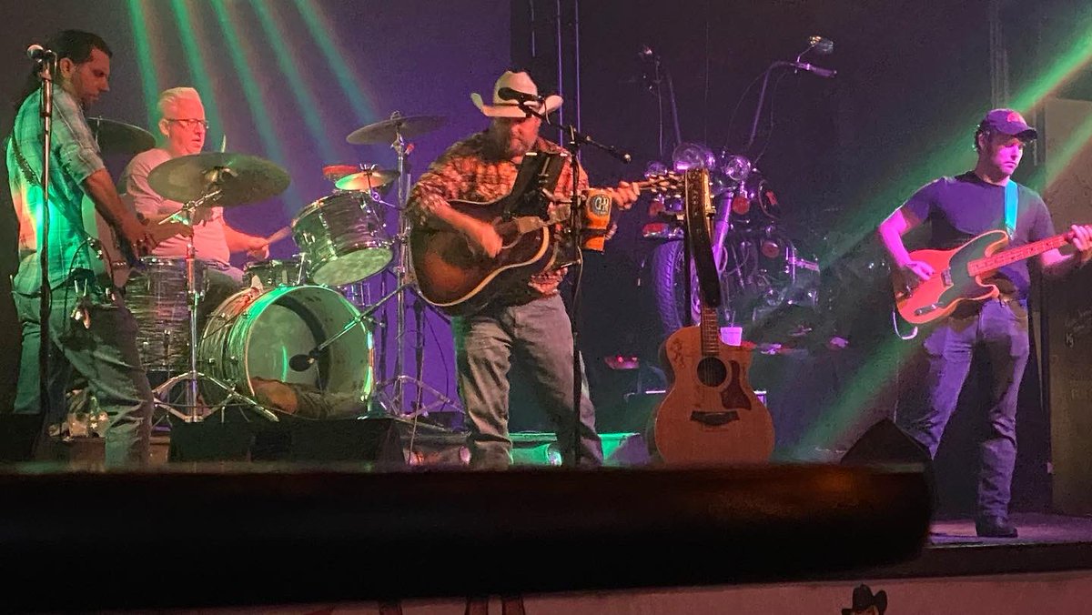 CMoreauMusic's tweet photo. Ready to Light this thing up tonight, Saturday September 3rd at Whiskey Runners Saloon 9:30pm!

@texascma 
@PickleJarLive 

#chrismoreau #chrismoreaumusic #texascountrymusicassociation #picklejar #realcountrymusic #gibsonguitars #americanhatco #positivetimes https://t.co/QYoML7zYsn