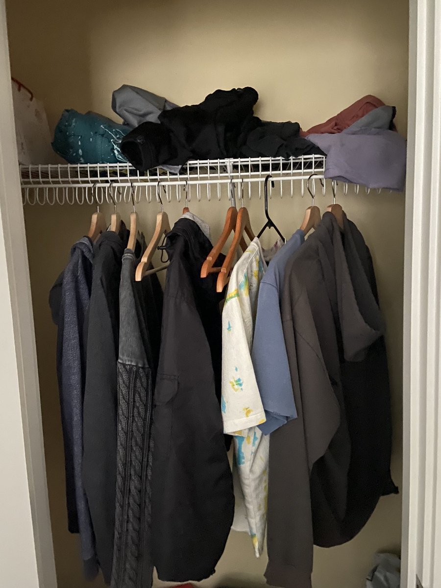 UnfoldedTacos's tweet photo. The one shirt that is kind of good enough to be hung up like a jacket https://t.co/b9f3yyV5lP