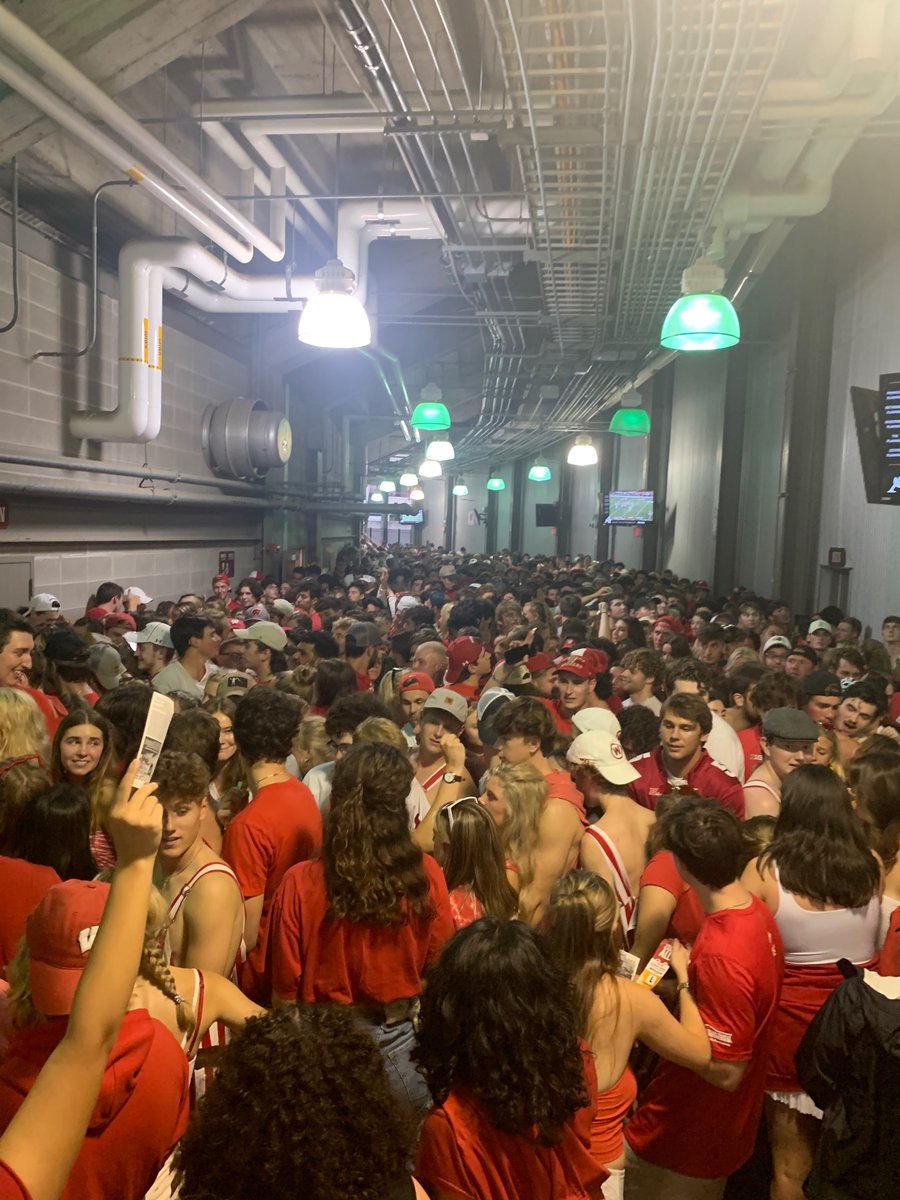 brittacurl's tweet photo. @UWBadgers @BadgerFootball figure out how to control the crowds I just got absolutely demolished. Not ok. Dangerous. https://t.co/j4TQXoniUI