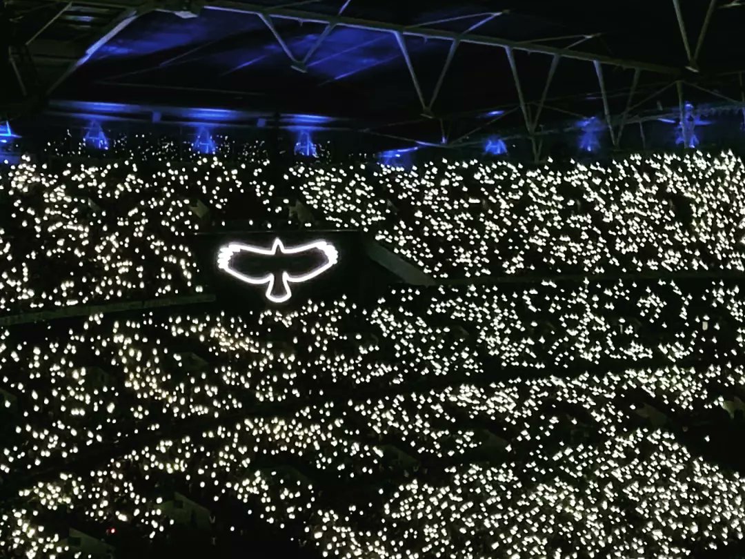 ana_do_ar's tweet photo. Still in shock.

#taylorhawkinstribute #queen #acdc #rush #vanhalen #jamesgang #thepolice #qotsa #themcrookedvultures #thepretenders https://t.co/1X2U74qdnP