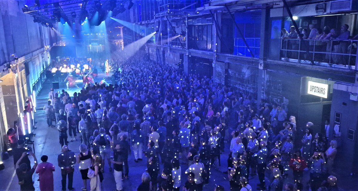 Oh my! I've seen some rather splendid <a href="/bbcproms/">BBC Proms</a>  in my time but today <a href="/Printworks_LDN/">Printworks London</a> was a little bit special. A truly stunning and memorable performance by <a href="/A_R_Costanzo/">AnthonyRothCostanzo</a> and <a href="/E_N_O/">English National Opera</a>