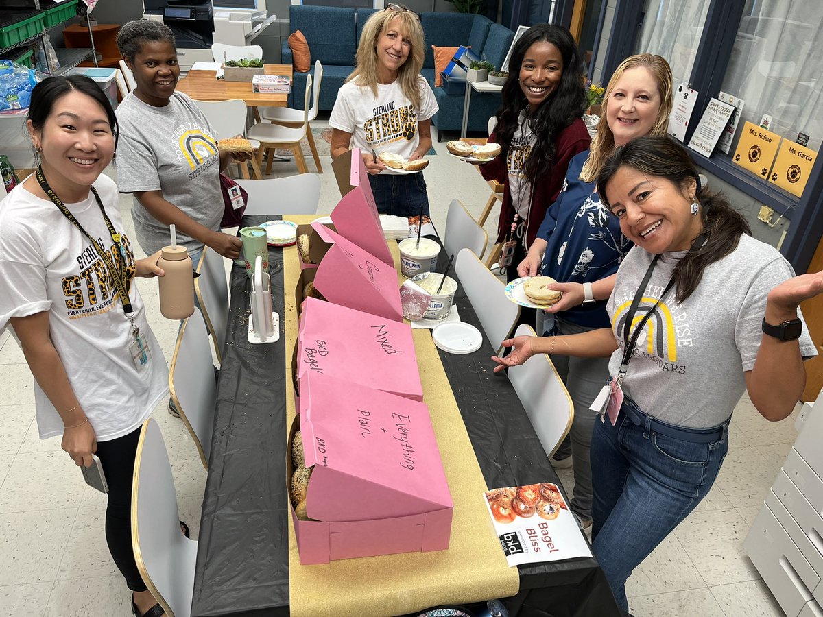 Thank you #bkdbagels for <a href="/SterlingElem/">Sterling Elementary</a> bagel bliss.  We appreciate your generosity and kindness for spreading joy our way ❤️