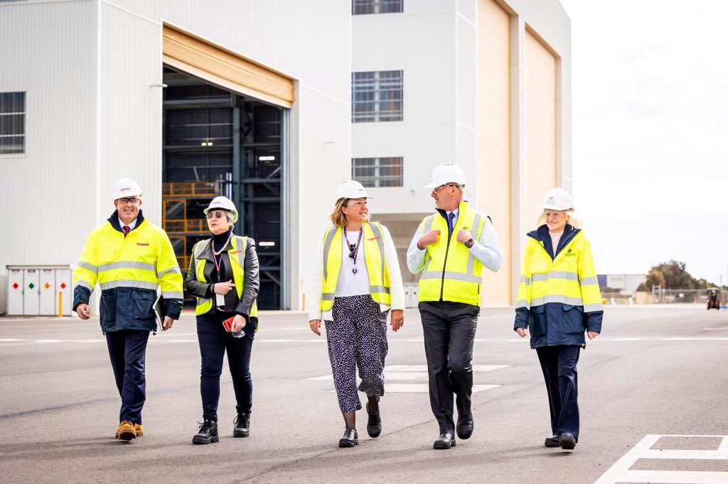 VickiTreadell's tweet photo. On the final day of @annietrev’s action packed visit we toured the Osborne shipyard where @BAESystemsplc is delivering Australia’s Hunter Class #FutureFrigate: where 🇬🇧🇦🇺 #design #innovation & #tech comes together in support of our mutual economic, defence & security interests. https://t.co/Iay5Iv4ZY2