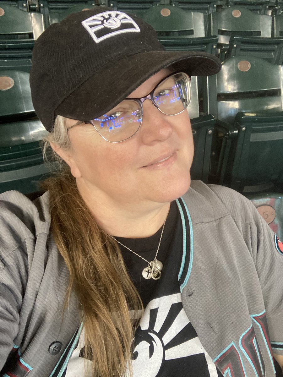 Crysthedoula's tweet photo. #BaseballTherapy #GoDbacks https://t.co/ZlXYljBoQQ