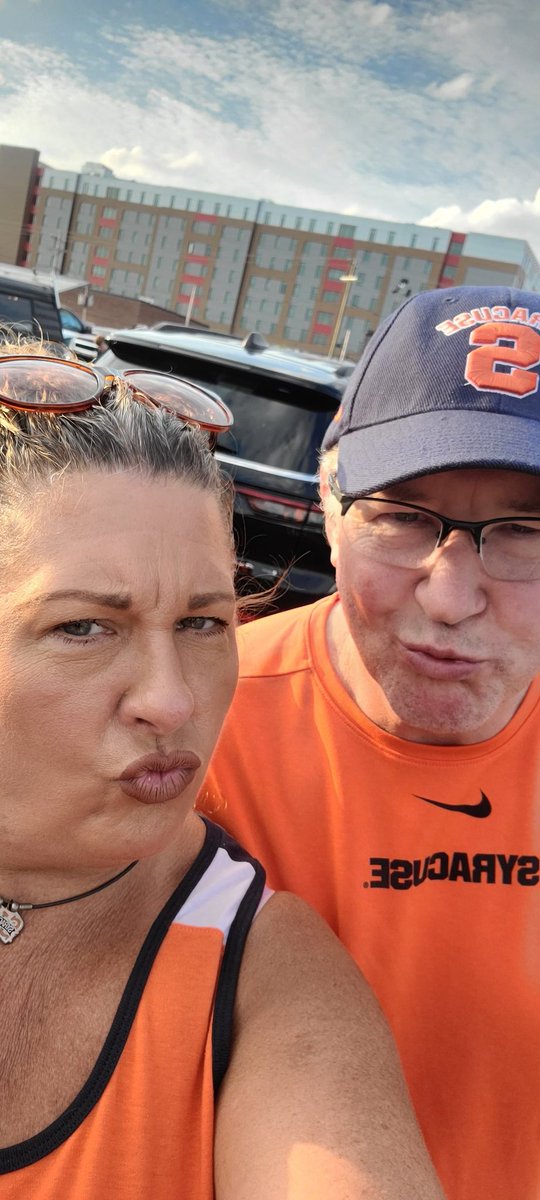 #cusegameday BEAT LOUISVILLE 🍊🏈🍊