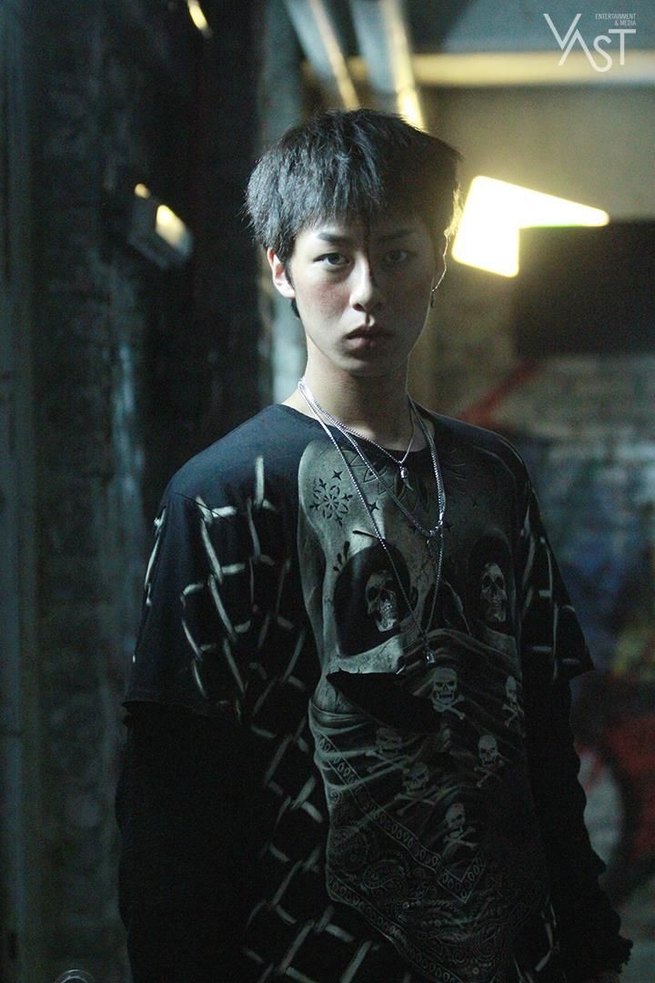 Clarab3L4's tweet photo. @smileyhoper ALL the roles he does #LeeJaeWook surprises in the performance and acting in #dodosolsollalasol is a perfect actor he plays piano in duet and alone with MUCH TALENT. He is one of the best actors of his generation.
#MemoryAllambra
#wwwsearch
#Extraordinaryyou
#AlchemyOfSouls https://t.co/C25UbLqIkw