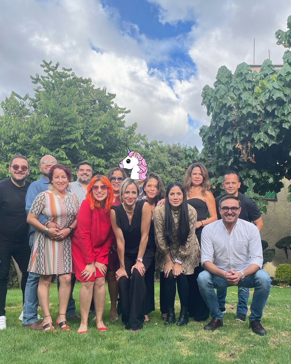 TyTroncoso's tweet photo. El #TyFest @rulotoledo @laurapr82 @OxytocinLau @carlosvarelaa @DonPerIgnnon @MBOmega3 @arbaraibar @marte_p86 @TavoBarro @JoseCalvillo @LaBarro https://t.co/AtNNHGSecr