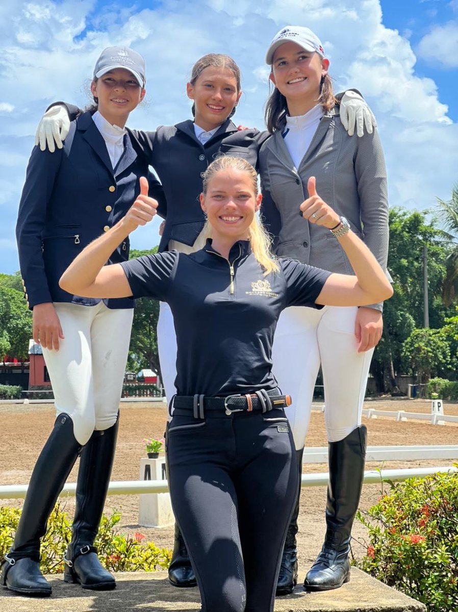 So proud to see our #PuntacanaEquestrianCenter girls winning a competition today 🏅🙌🏼. 

Congratulations: Ana Laura Riveira - FEI Childrens Team Test, 1er Place Child Category.  Elah Dalmasy Liriano- Third Level Test 2, 1st Place Youth Category. Keep the good job 👏🏼!