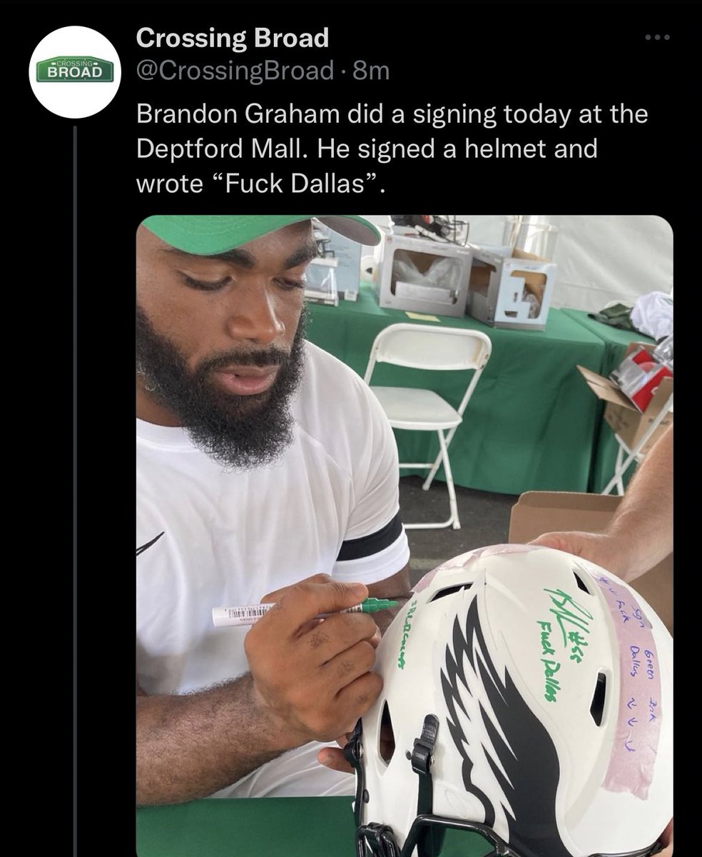 rubythevalley's tweet photo. brandon graham is too real for this LMFAOOOO https://t.co/WqKLi8rPIQ