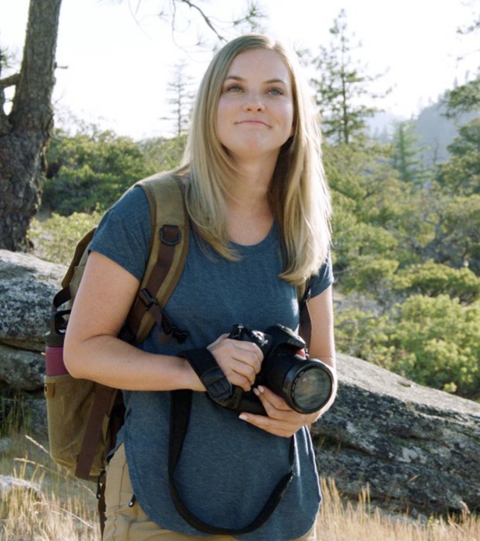 Nicole5Wheeler's tweet photo. Support the awesome #Hallstar #CindyBusby and tune in to her new film premiering right now. ItοΏ½οΏ½οΏ½s happening on @hallmarkchannel. π§‘
@cindy_busby @hallmarkchannel #TylerHarlow #Hallmarkies #FallInLove #MarryMeInYosemite #BuzzBees #Busbies https://t.co/lG0zUH6PA3