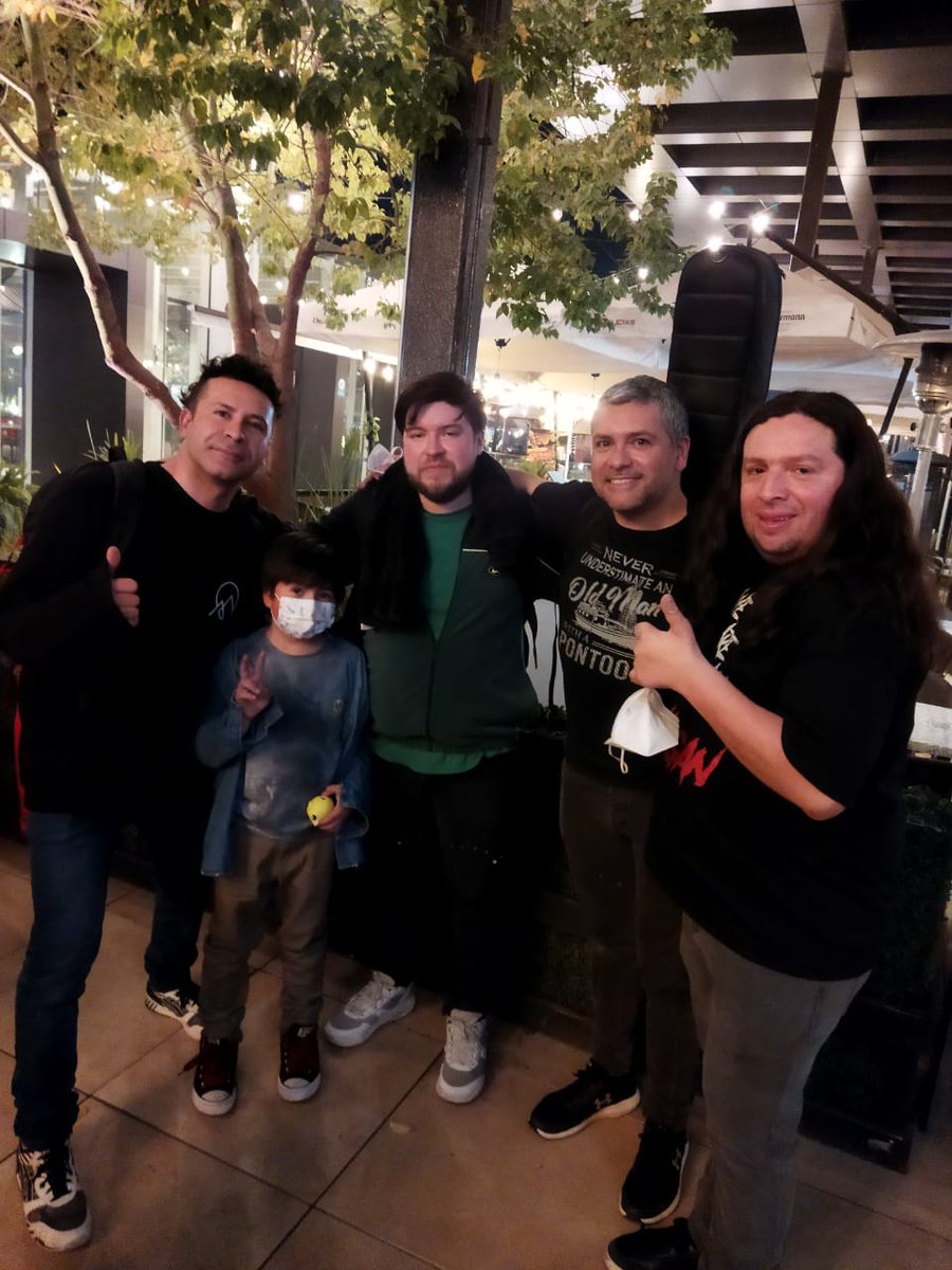 tatitaggro's tweet photo. Gran show lo pasamos increíble #SinergiaKids @rorral https://t.co/Nv66J3URDZ