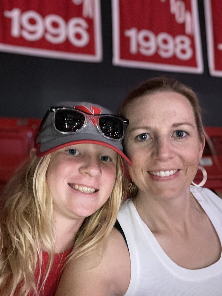 Kristi_Decker's tweet photo. #Huskers https://t.co/2otFDOiJ36