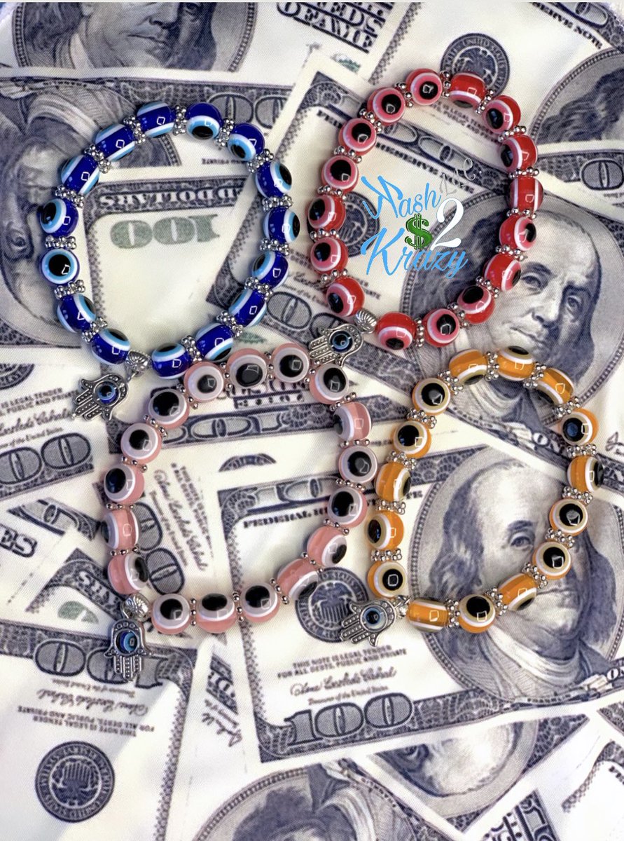 kash2krazyllc's tweet photo. Shop our new &amp; TRENDY Evil Eye Bracelets 🧿&amp; take 30%OFF your entire order😎🔥 code: GREEN 🪬 https://t.co/ehKfSDhERR 💚🤍💙 https://t.co/5sH2V6mQut