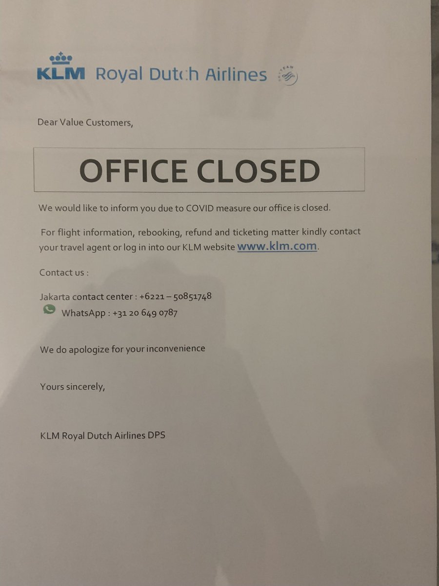 tethroad's tweet photo. Scandale chez @KLM @AirFranceFR La compagnie après avoir débarqué/annulé 400 passagers à Bali les laisse sans nouvelles pendant une semaine et proposent à certains de rentrer 2 semaines après et à d’autres de payer leur retour! Aidez-nous à rentrer @lemondefr il faut en parler https://t.co/zcNBGifJTn