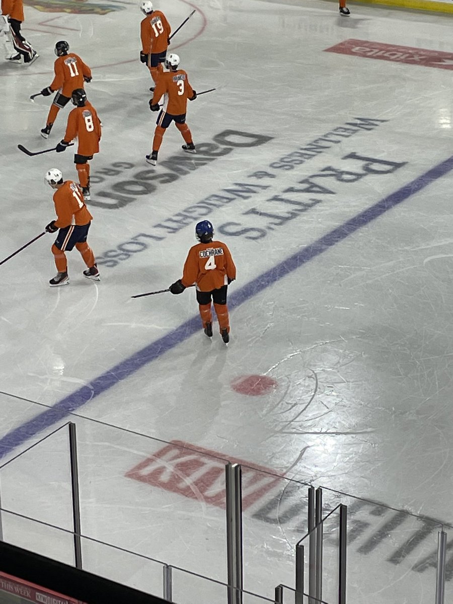 darbyhockey1979's tweet photo. Outstanding experience for Chase so far in Kamloops. Practice with legend Don Hay and some very competitive hockey. #firstclassorganization @blazerhockey https://t.co/Tsx4AziXG6