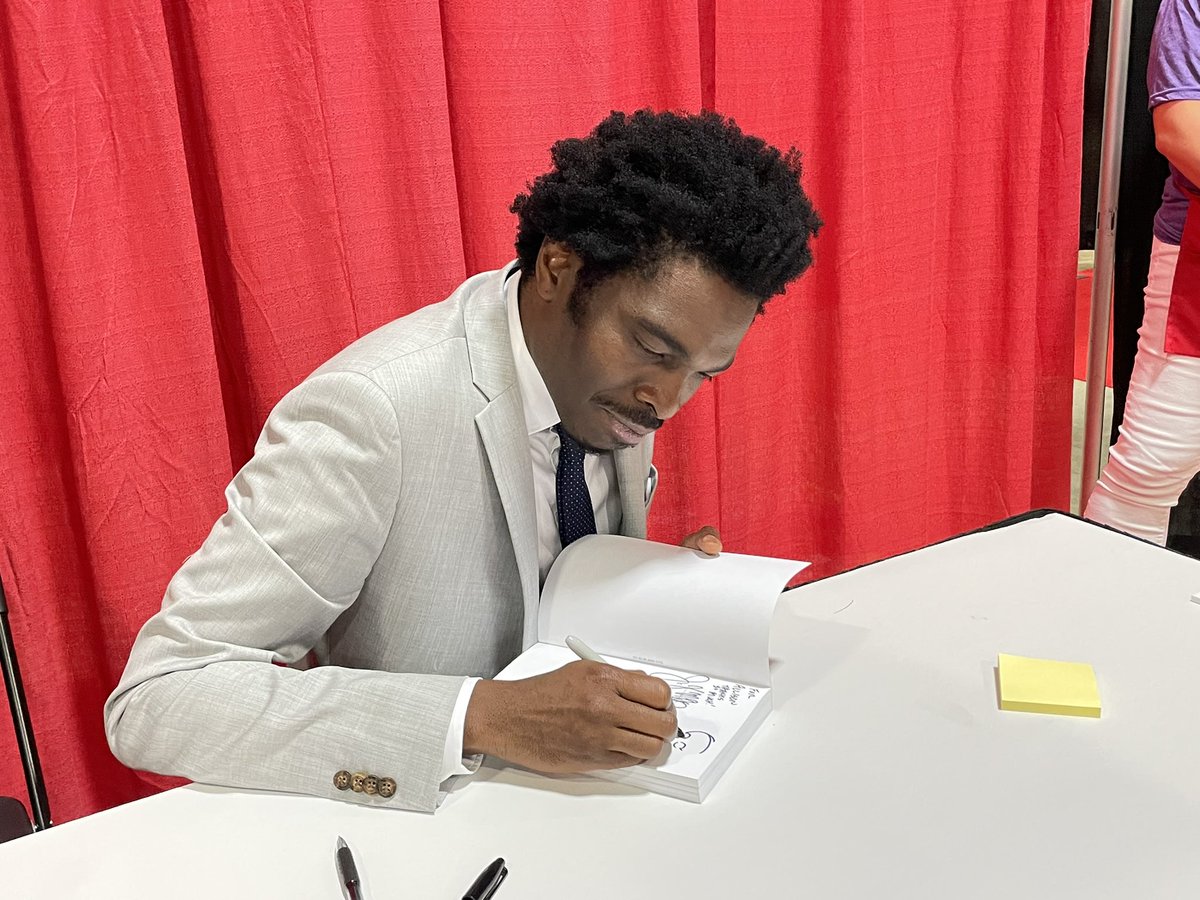 AmyWehinger's tweet photo. We always have an amazing time at the #NatBookFest Thank you @librarycongress And a huge thank you to @j_xmas for taking your time signing, Swim Team, for Allison! https://t.co/3PnQI0rfiU