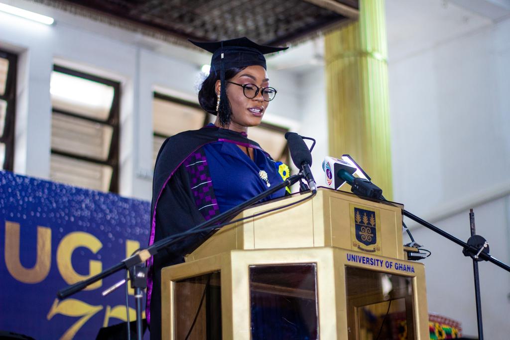 UG_SchoolOfLaw's tweet photo. Our valedictorian, Ms Davina Seyram Gbedy, shared an inspiring speech with her peers to light the path of their legal future. 
#22UGSOLGraduates https://t.co/CqgOpLvRYB
