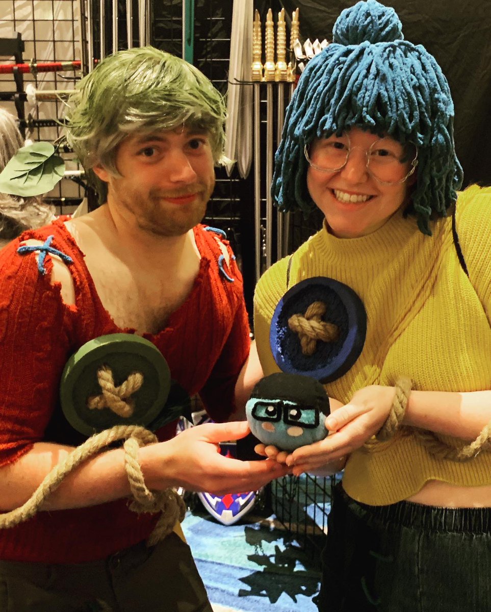 DefensorArtz's tweet photo. I had quite a Dango VTuber adventure at @FanboyExpo Orlando. We didnโt see any cosplayers on the first day, but the second day was more LUCKY! And I met quite a load of them! ๐
#fanboyexpoorlando #fanboyexpo #cosplayers #vtuber #vtuberadventures https://t.co/fNG24jHPC5