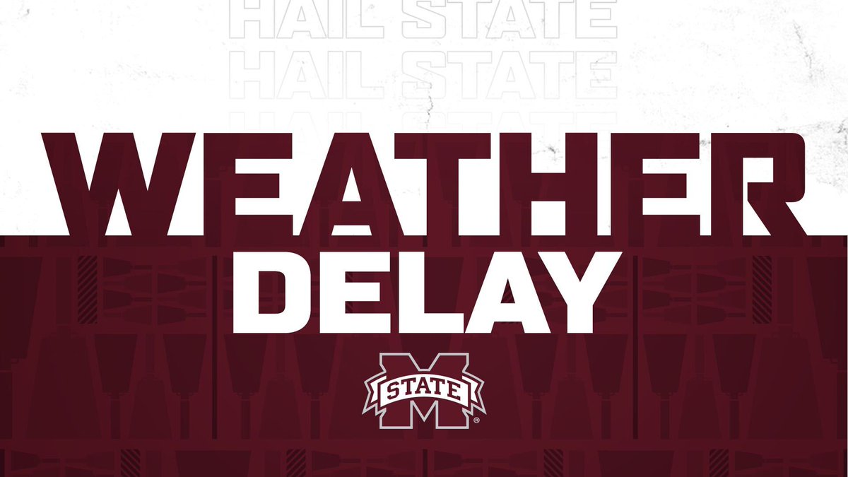 HailStateFB's tweet photo. 𝗨𝗽𝗱𝗮𝘁𝗲: Another lightning strike as teams began warming up. Teams are heading back to the locker room https://t.co/upulgLpcZ6