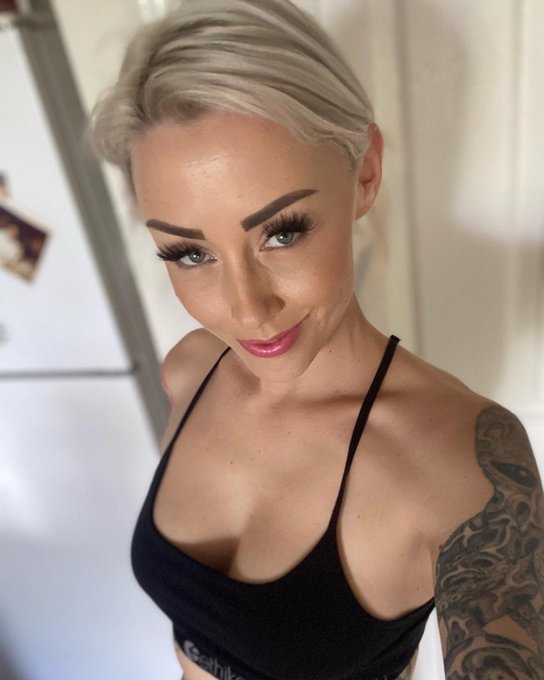 Shonda Mackey - 🤪 https://t.co/znhW9GuD3X
