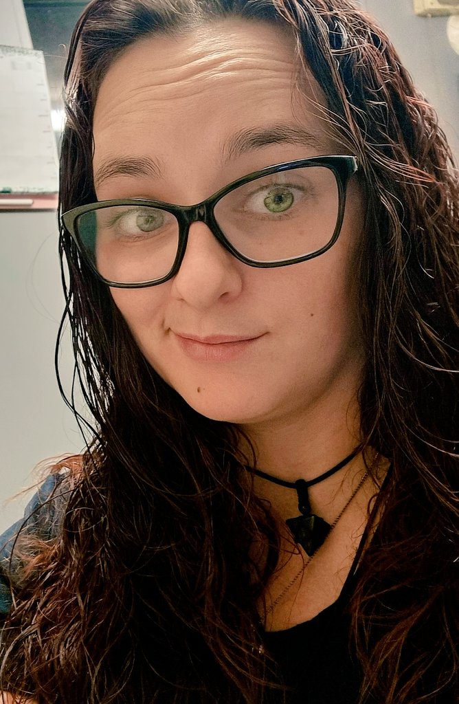 KirstyValkyrie's tweet photo. Great night on #modernware w/ @charcharbiinksx tonight...girly night 💜💜
Who's your go to girl/s for game night?
@DeepSixRT @BlazedRTs @SGH_RTs @sme_rt @tiktokandtwitch https://t.co/n0uAqGKkVa