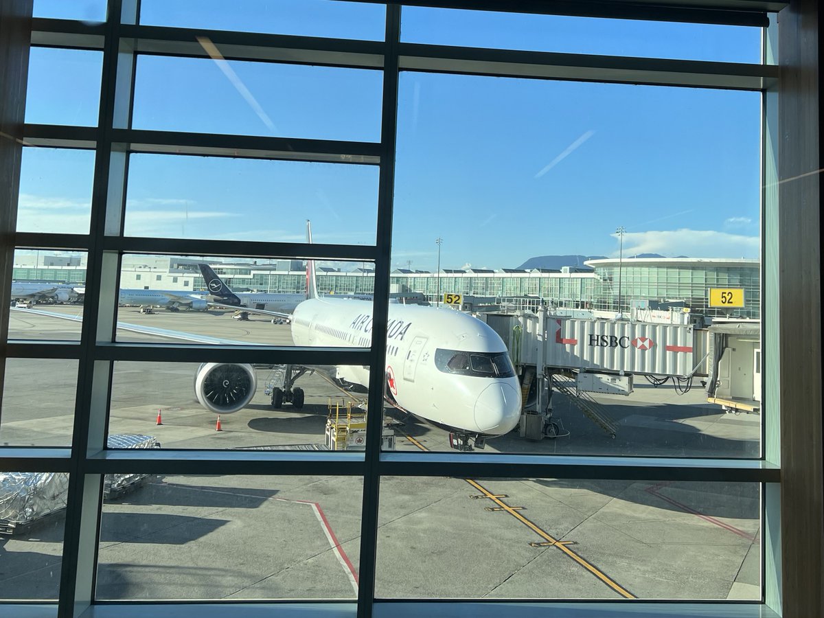 malinsundberg's tweet photo. YVR -> LHR ✈️
#iOSDevUK2022 https://t.co/soCxlzN7oo