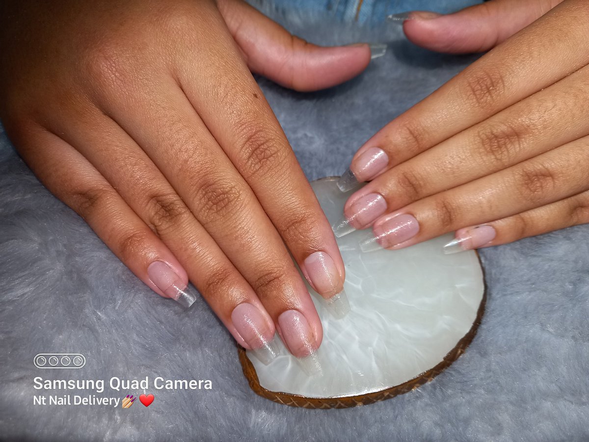 ntnail_delivery's tweet photo. Cliente @yaas_crf1 💅🏼❤

#autoestima #unhas #postiçarealista #unhasdelicadas #mulheresemponderadas #ntnaildelivery https://t.co/RKYzQwZvh6