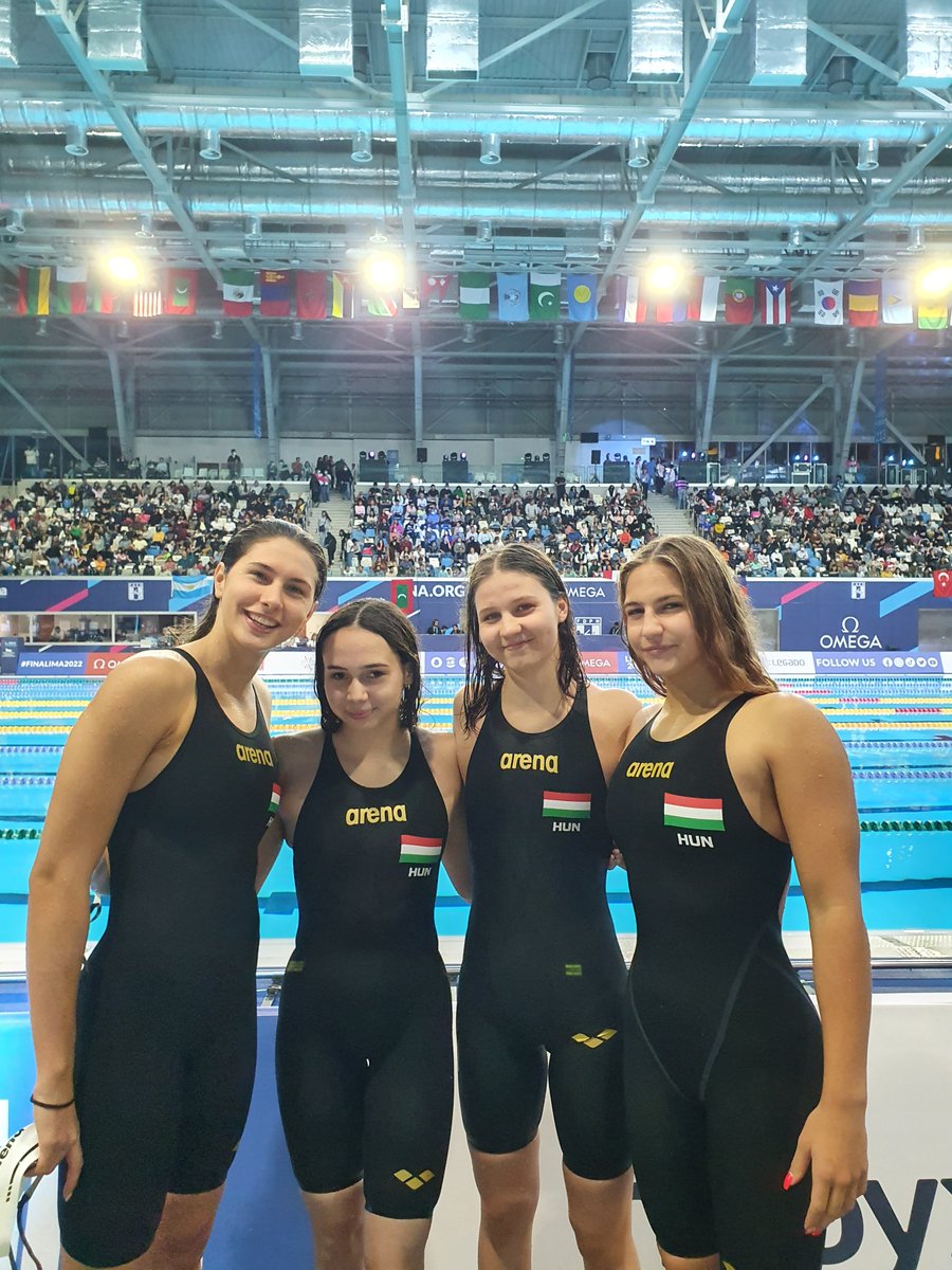 WorldAquatics's tweet photo. It's another great night for 🇭🇺Team Hungary in #FINALima2022! 

Women's 50m Back👉 Lora Fanni
KOMOROCZY 🥇
Women's 4x100 Free 👉 🥇🥇🥇🥇 https://t.co/l7HiMtPfuF