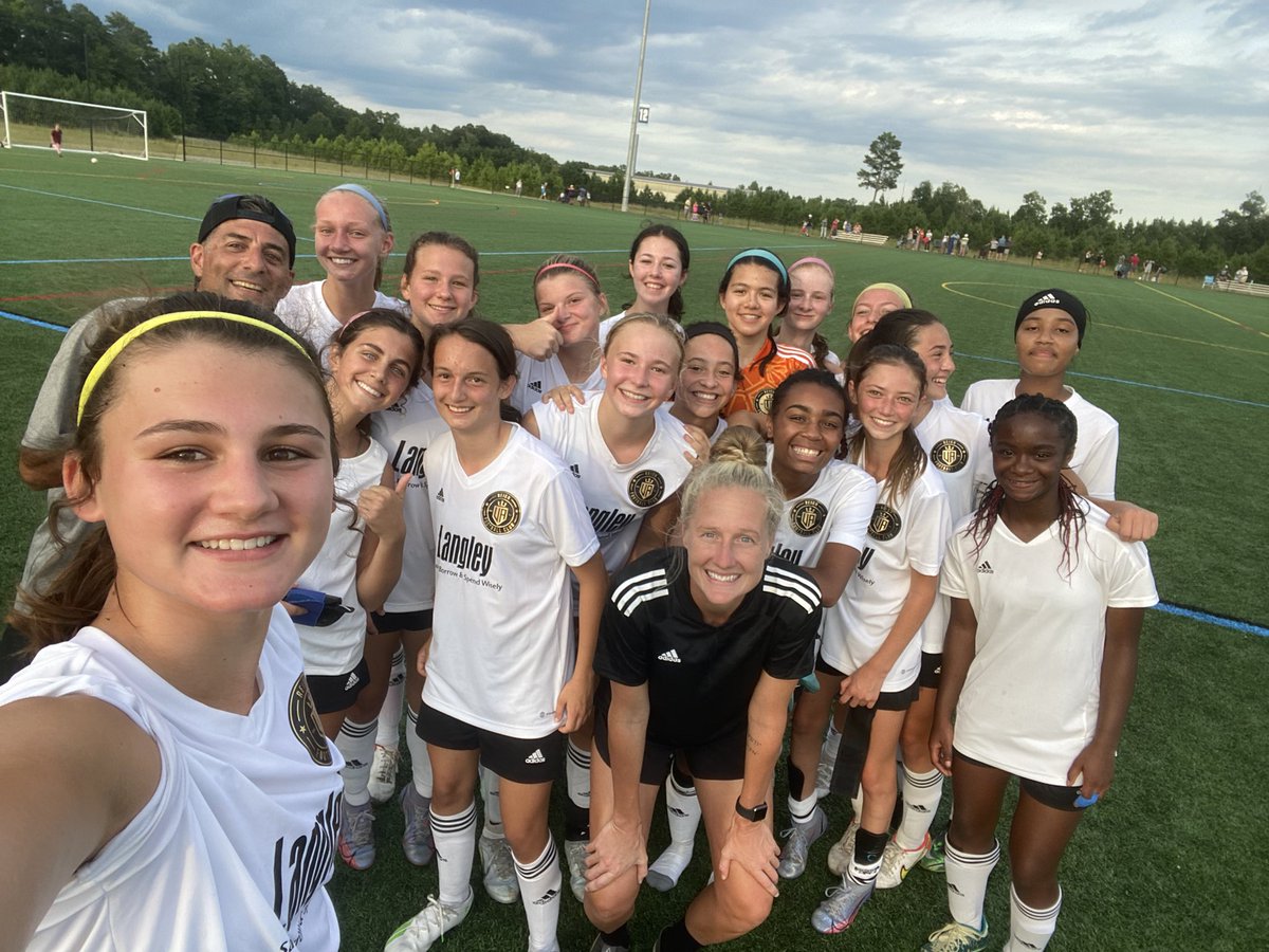 Va Reign FC tweet media