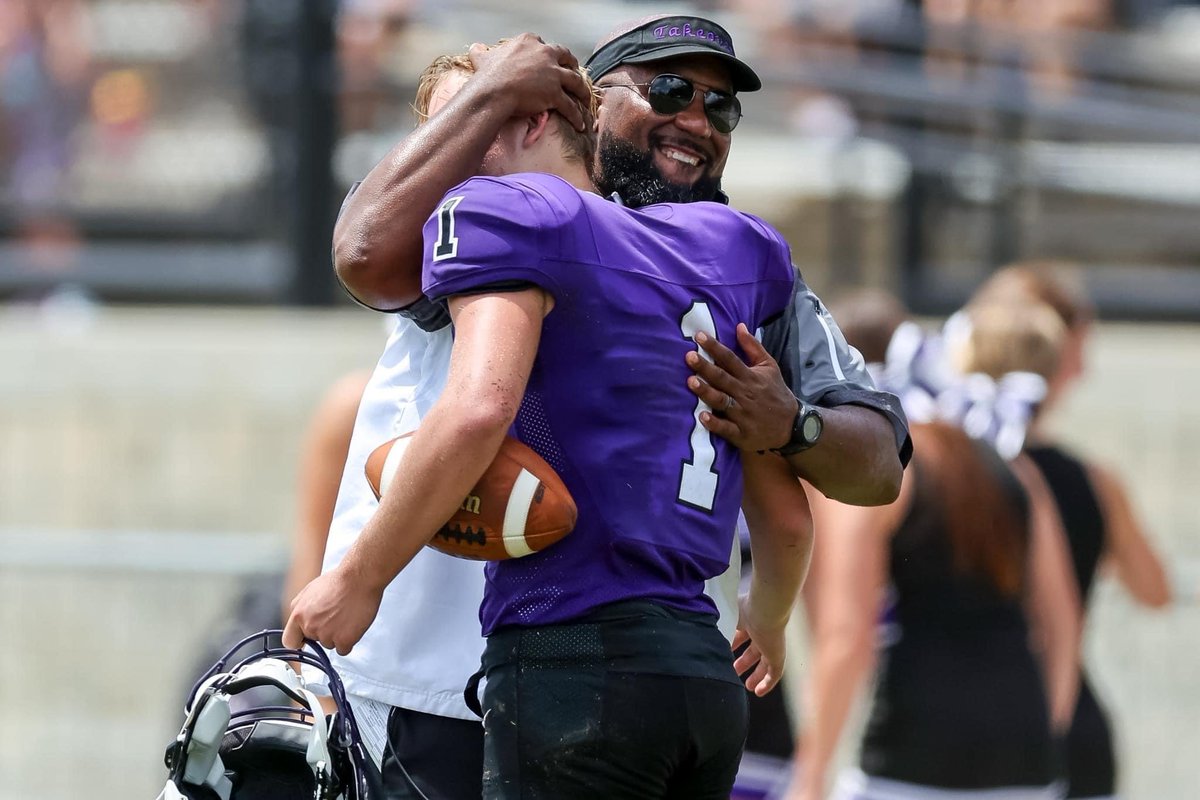 Dr. Zetzsche (@royalzetch) on Twitter photo Find a coach that builds…like this! <a href="/rrhsknights/">River Ridge Knights</a> <a href="/RRHSKnightsFB/">RRHS KnightsFootball</a> <a href="/coachmill57/">Coach Greg Miller</a> Find a coach that builds…like this! <a href="/rrhsknights/">River Ridge Knights</a> <a href="/RRHSKnightsFB/">RRHS KnightsFootball</a> <a href="/coachmill57/">Coach Greg Miller</a>