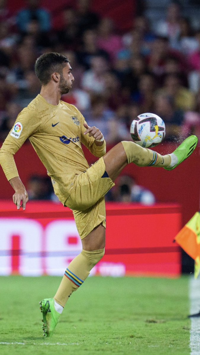 FCB World tweet media