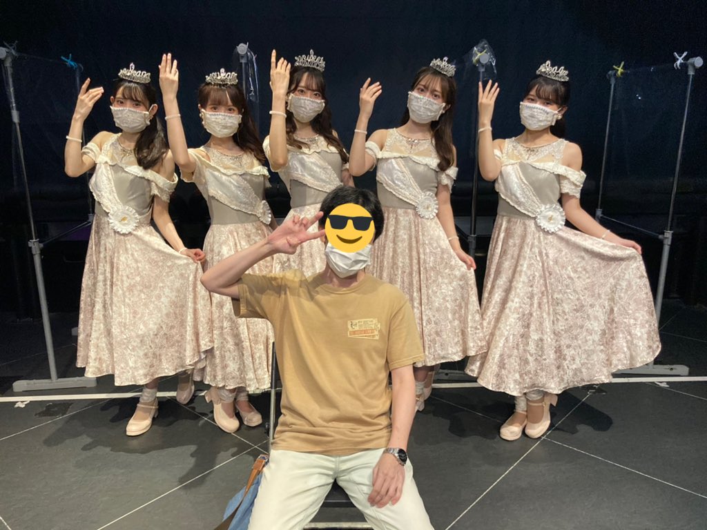 fit0795's tweet photo. 現体制になって初めての全写メ。ティアジェラ〜隣プリと最高に素敵なプリンセスタイムを過ごせた♪そして勿論、現体制初のプリンセス曲『オーロラ・ドリーミング』もね。
#放プリ　#MyPrincessIII 
（2022.9.3@青山RizM） https://t.co/aIx8MZvIEg