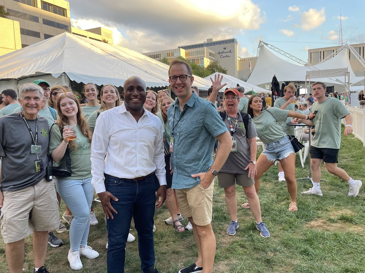 QuintonLucasKC's tweet photo. The @KCIrishFest is a fantastic time, as always. I was honored to spend time with our Irish Consul General, the Egan family celebrating Thomas’s 30th, and all of our outstanding Irish Kansas City community.  Come out tonight or tomorrow! ☘️ https://t.co/1ovfyNQSXs