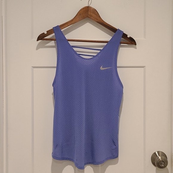 So good I had to share! Check out all the items I'm loving on <a href="/Poshmarkapp/">Poshmark</a> #poshmark #fashion #style #shopmycloset #blithe #nike: posh.mk/7eHz3Rzh2sb