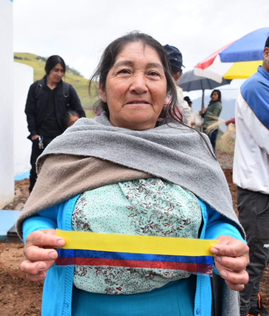 💦 #OBRAS | Entregamos a la Junta de Agua de Gualadel, una planta de agua potable para las comunidades de Chacopamba y Rurcag. Un sueño esperado por años y hoy se cristaliza, gracias al aporte del GAD Sígsig y sus habitantes.
<a href="/tomebamba/">La Voz del Tomebamba</a> <a href="/complicefm/">Cómplice FM</a> <a href="/elmercurioec/">Diario El Mercurio</a>
