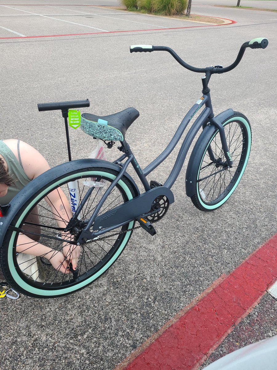 my dumbass learned to ride a bike today