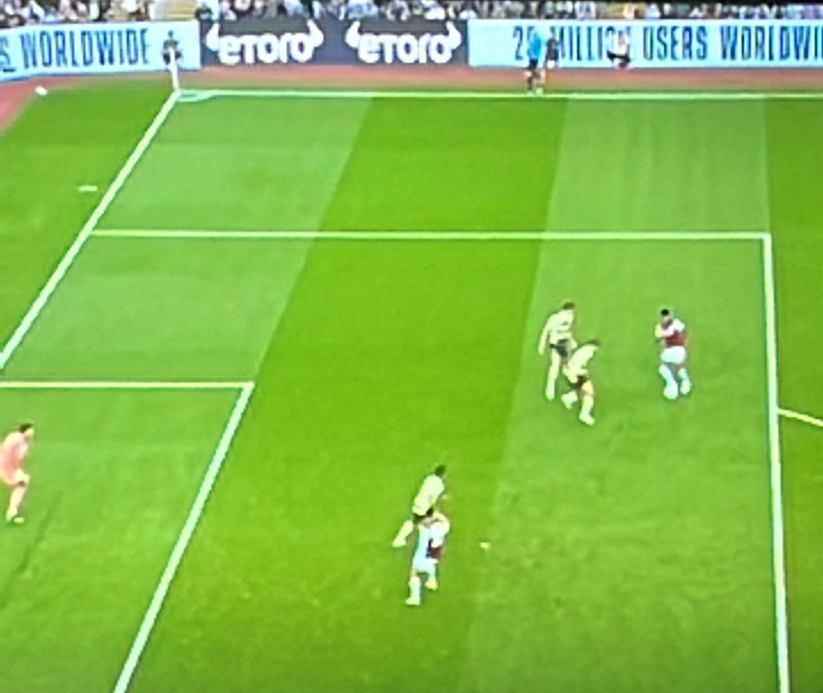 Robert Cheyne📚 tweet media