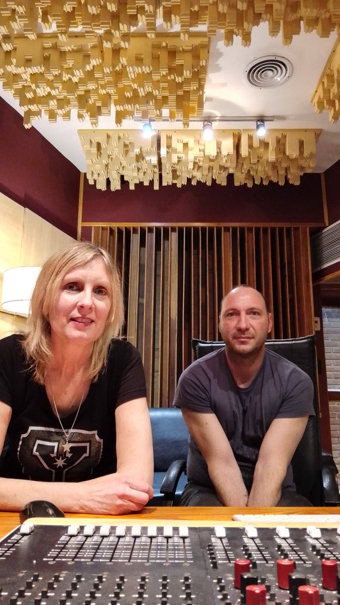 sivarawk's tweet image. Hoy grabamos voces próximo single Siva 🎧🎤 en @MayaStudio Se viene una canción pseudo prog-punk ?😮🤘🏻#recordingstudio #AlternativeRock