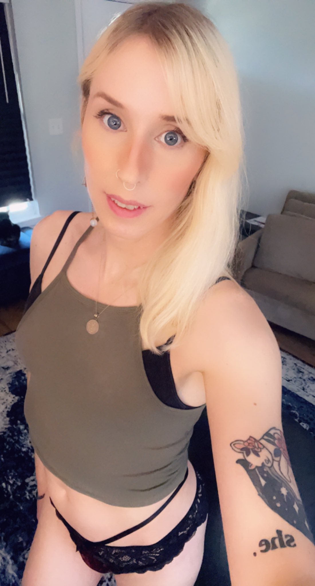 Charlie Moore on Twitter: "I heard you like Pokémoms and anime. https://t.co/eV4yiY7SHZ" / Twitter