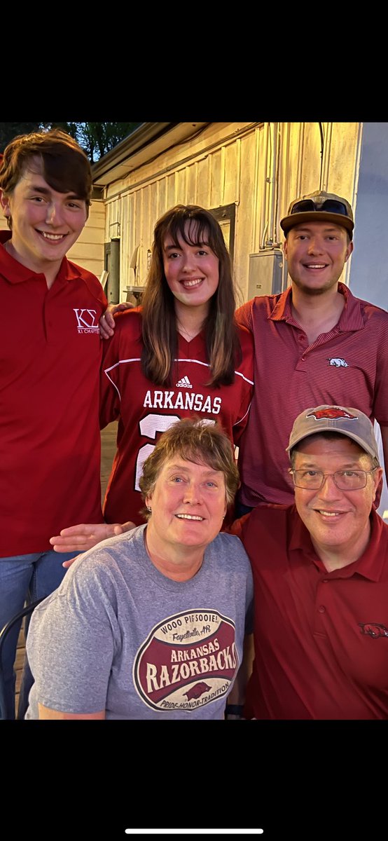 Hogs win + Wright’s BBQ = quality family time. @wrightsbarbecue