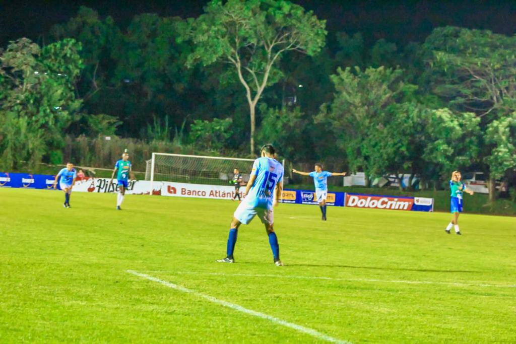 El goleador del partido, @MarcoAvila56.💙🤩